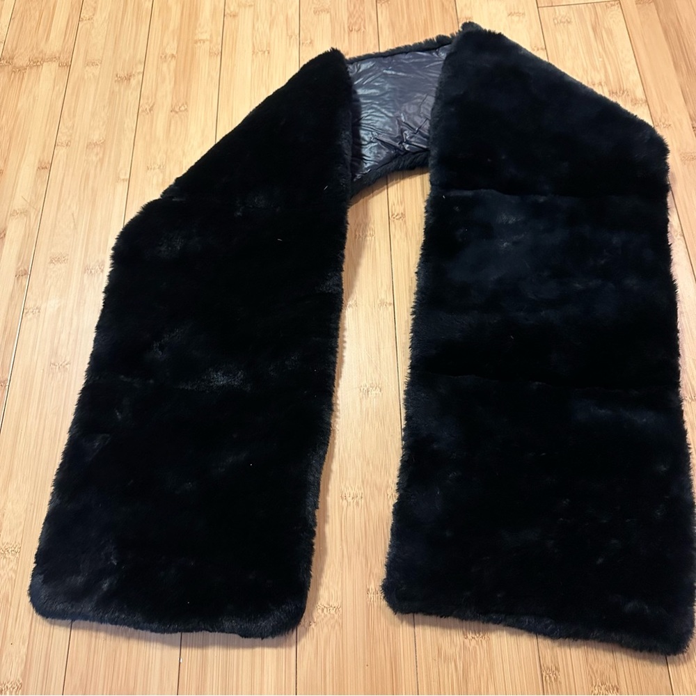 Faux fur scarf
